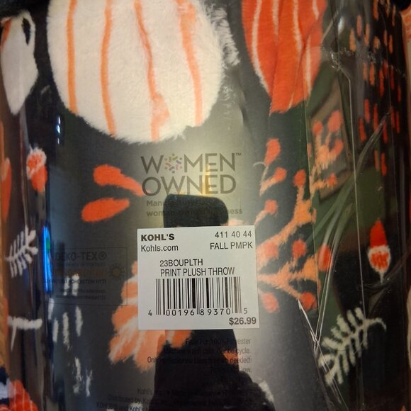 The BIG one Plush Throw NEW - Picture 3 of 4